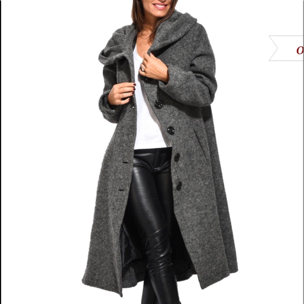 Brand New Charlotte et Louis Coat